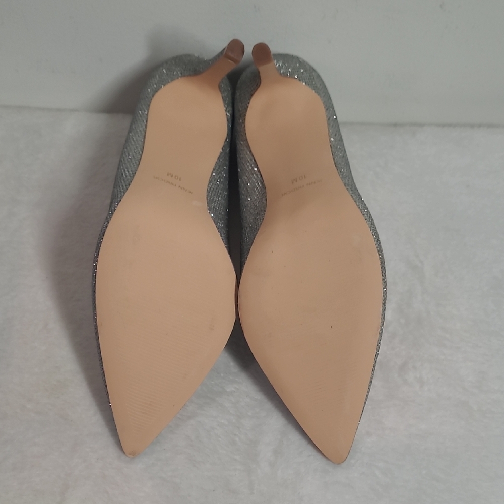 Jenn Ardor Elegant Silver Glitter Pumps - Picture 8 of 10